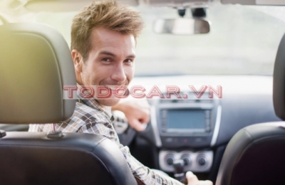 Những cách tiết kiệm xăng từ tài xế ô tô