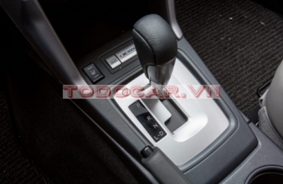 Những sai lầm khi lái xe số tự động của tài xế mới