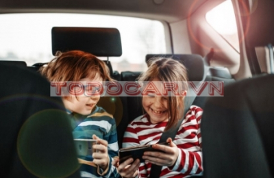 Những điều cần lưu ý khi trên ô tô có trẻ nhỏ (P1)
