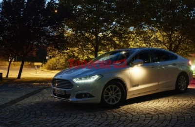 Công nghệ chiếu sáng thông minh trên Ford Focus