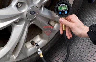 2 quan điểm sai lầm về áp suất lốp ô tô